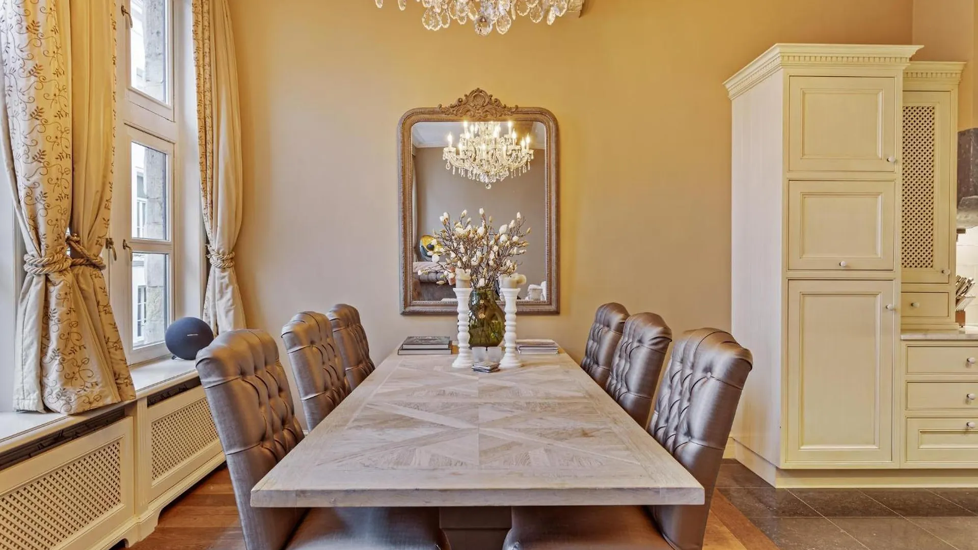Spacious Apartment Near Grote Markt Antwerp 0*,  Belgium