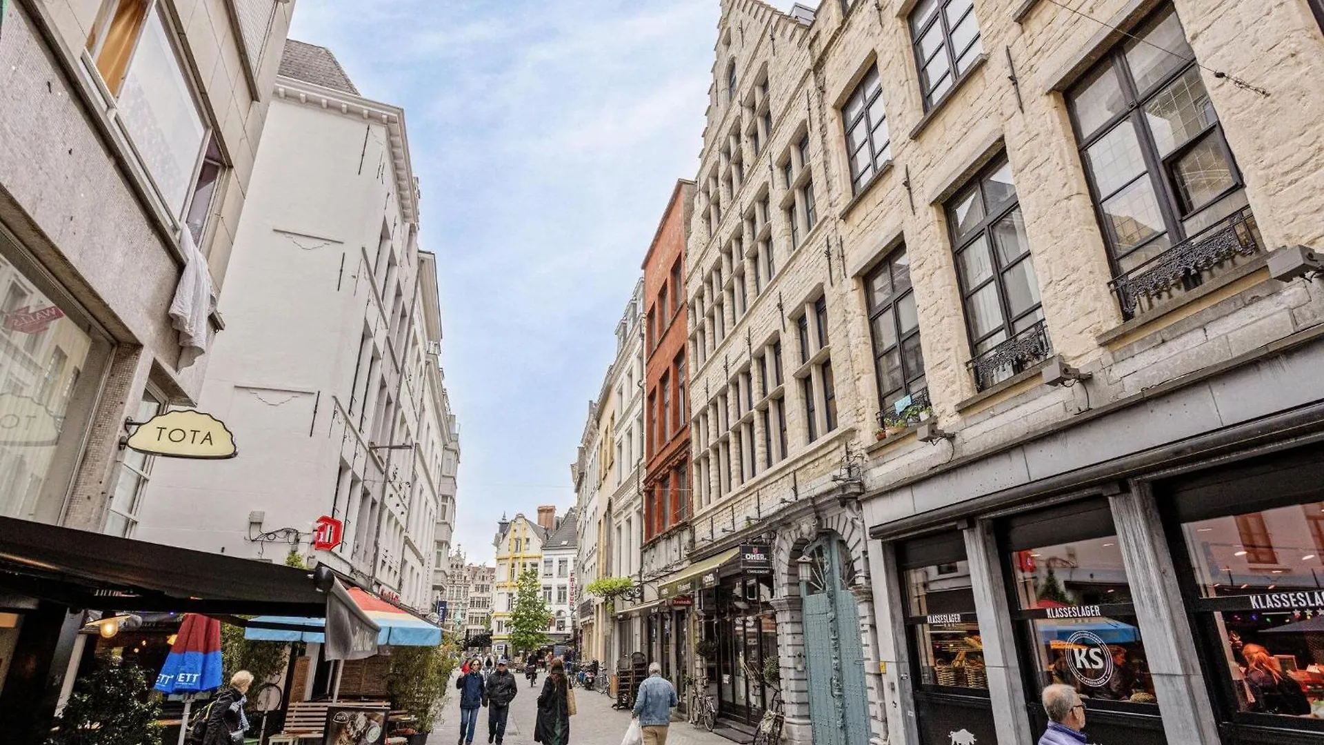Spacious Apartment Near Grote Markt Antwerp